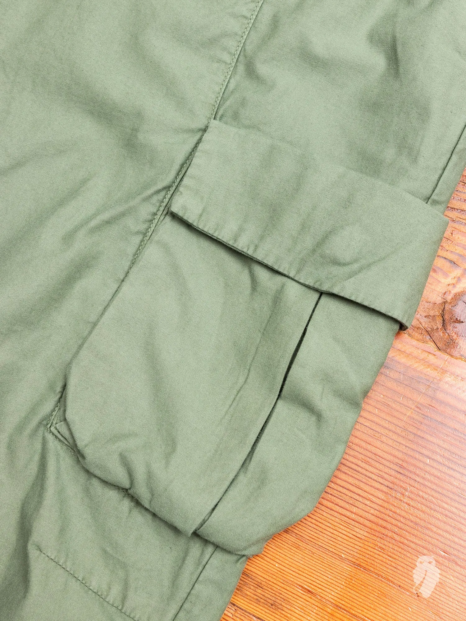 Back Sateen Cargo Pants in Olive