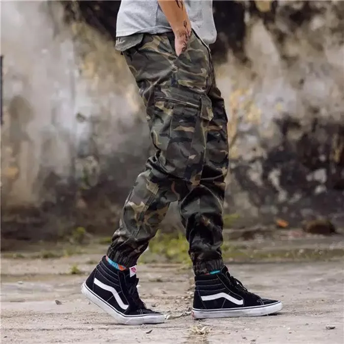 GUNTER Camo Joggers