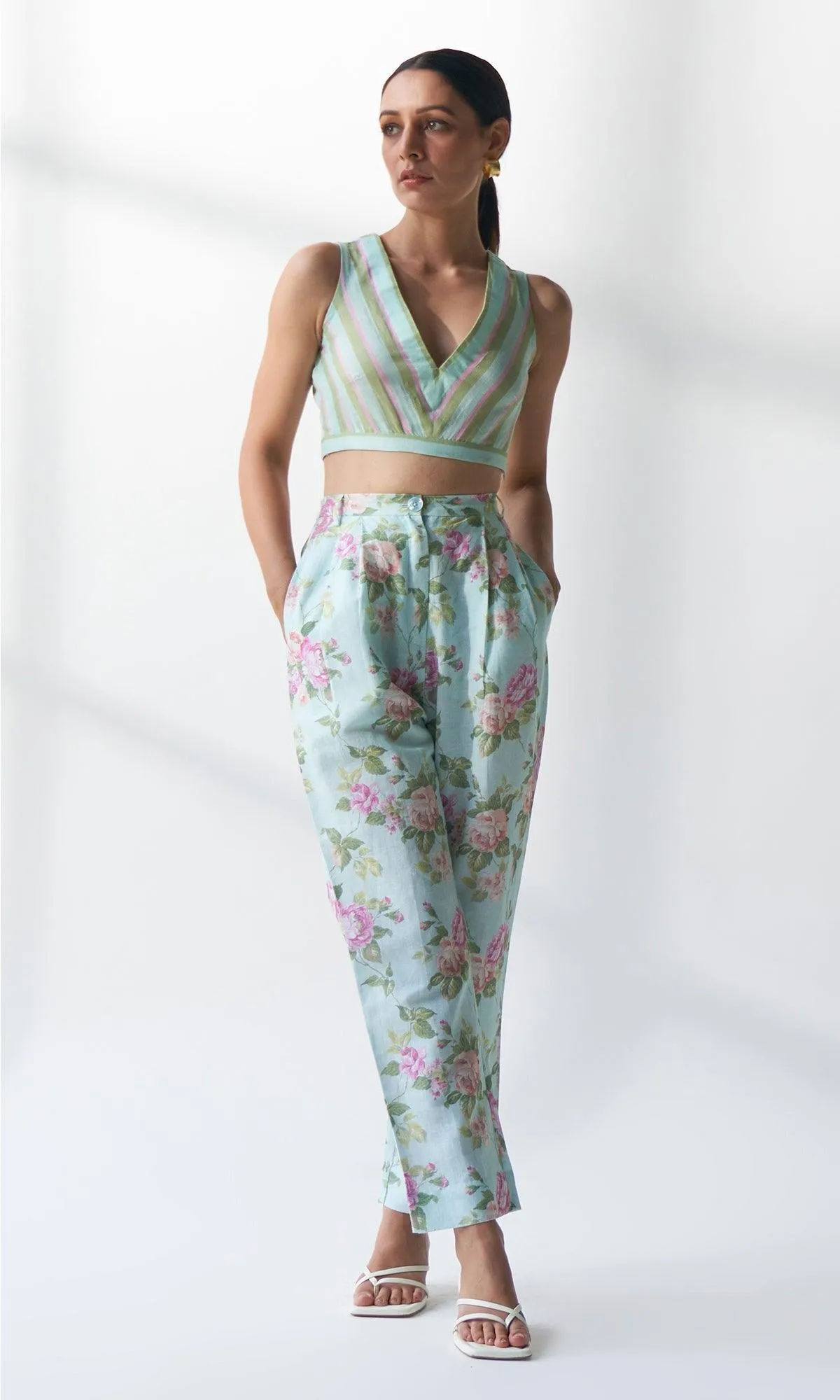 Layla - Blue Floral Blazer With Bustier And Trouser- Set Of 3 RTS