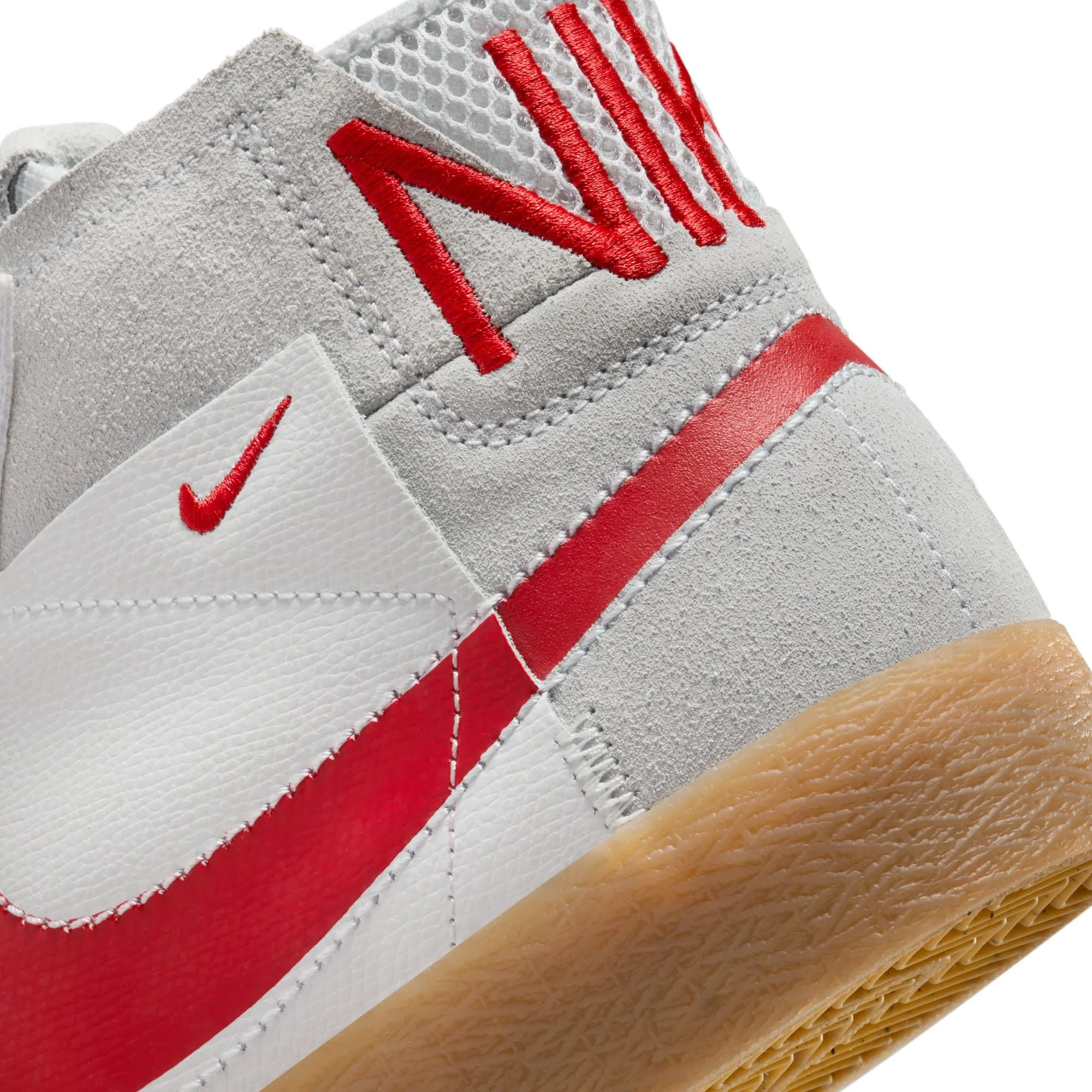 Nike SB Zoom Blazer Mid PRM (Summit White/University Red)