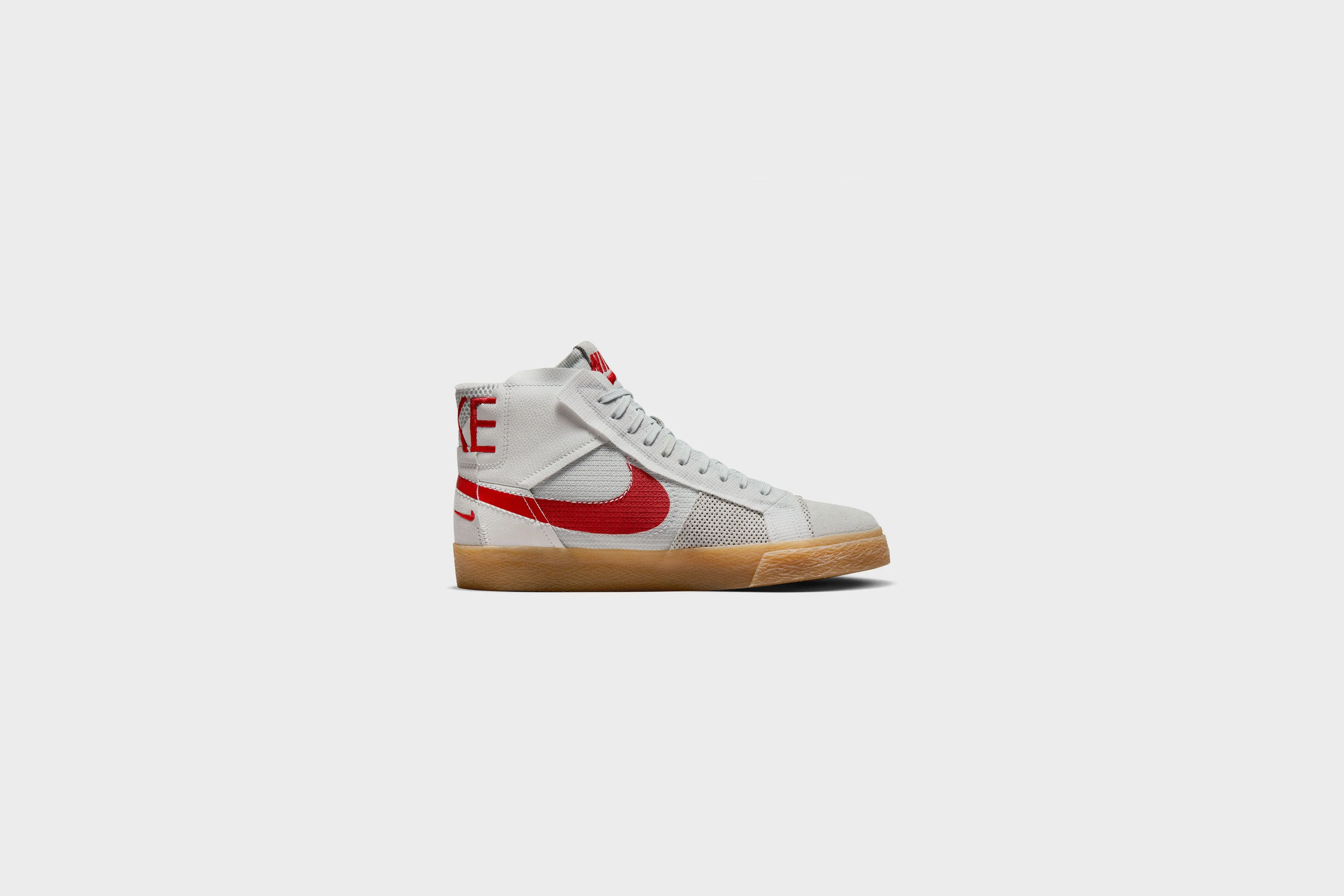 Nike SB Zoom Blazer Mid PRM (Summit White/University Red)